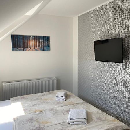 Fodan Apartman Sárvár Eksteriør bilde